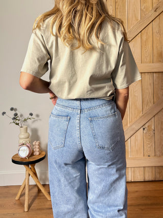 Sundays Are Made for Croissants Tee / Beige