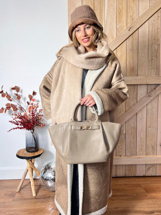 Elegant Faux Suede Winter Coat / Beige