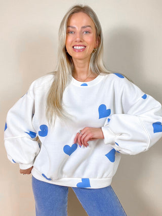 Lovely Heart Sweatshirt / White-Blue