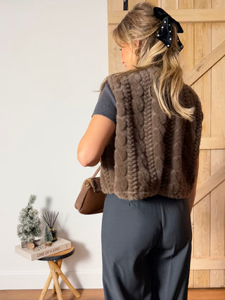 Faux Fur Cable Knit Gilet / Taupe