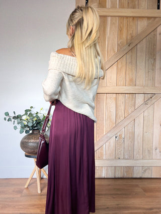 Cozy Knit Off-Shoulder Sweater / Beige