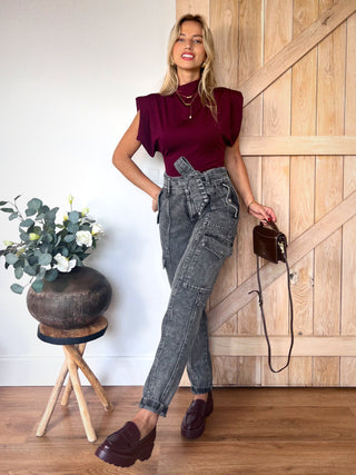 Elastic Cropped Turtleneck Top / Burgundy