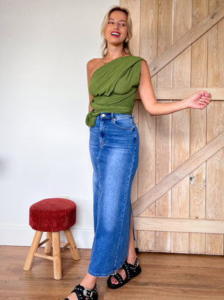 Denim Midi Skirt / Classic Blue