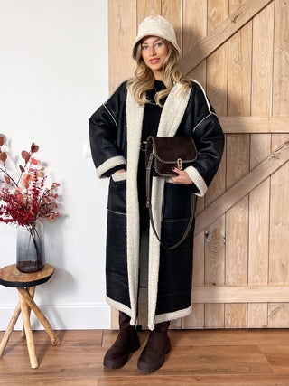 Elegant Faux Suede Winter Coat / Black