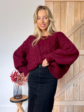 Loose Cable Knit / Burgundy